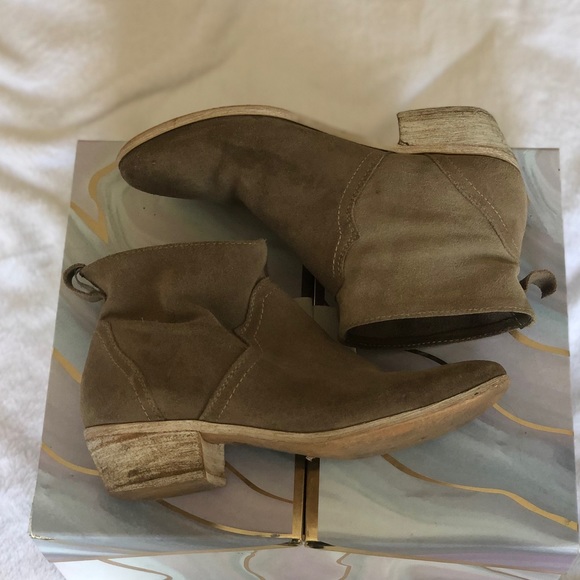 SOLE SOCIETY Taupe Suede Ankle Boot - Picture 2 of 4